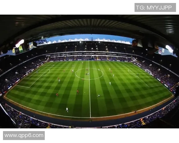 中欧足球球星闪耀绿茵场谱写跨国传奇故事