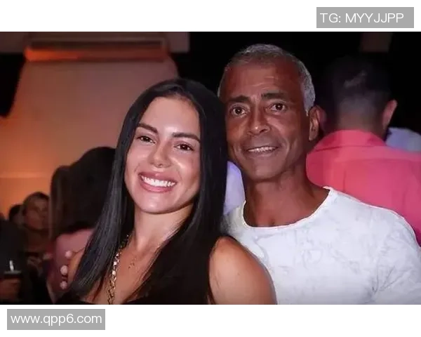 巴西黑人足球明星的传奇人生与场上风采探秘